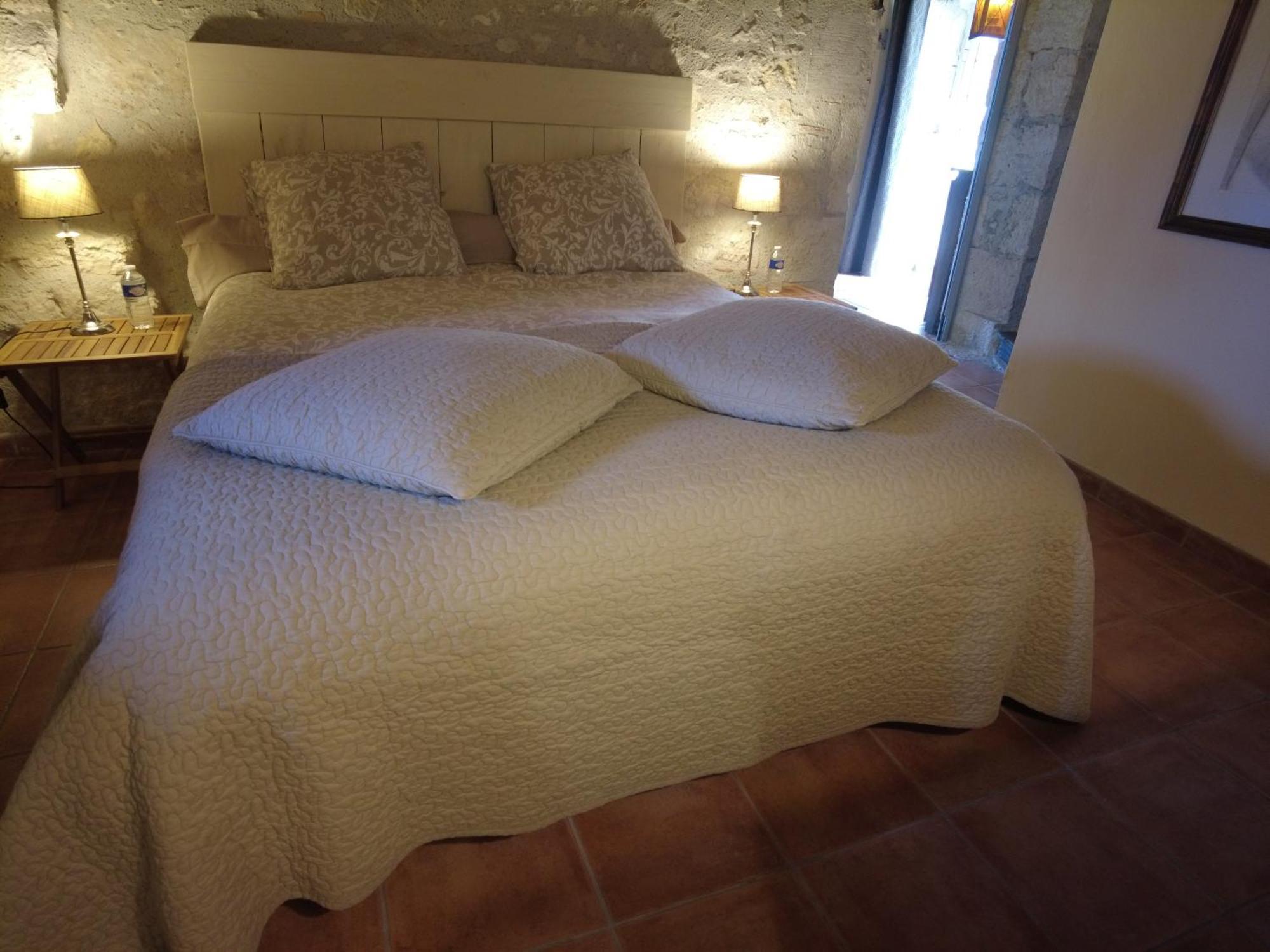 Bergerie Le Vieux Manoir Apartman Valeilles Kültér fotó