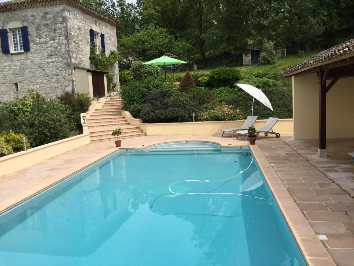 Bergerie Le Vieux Manoir Apartman Valeilles Kültér fotó